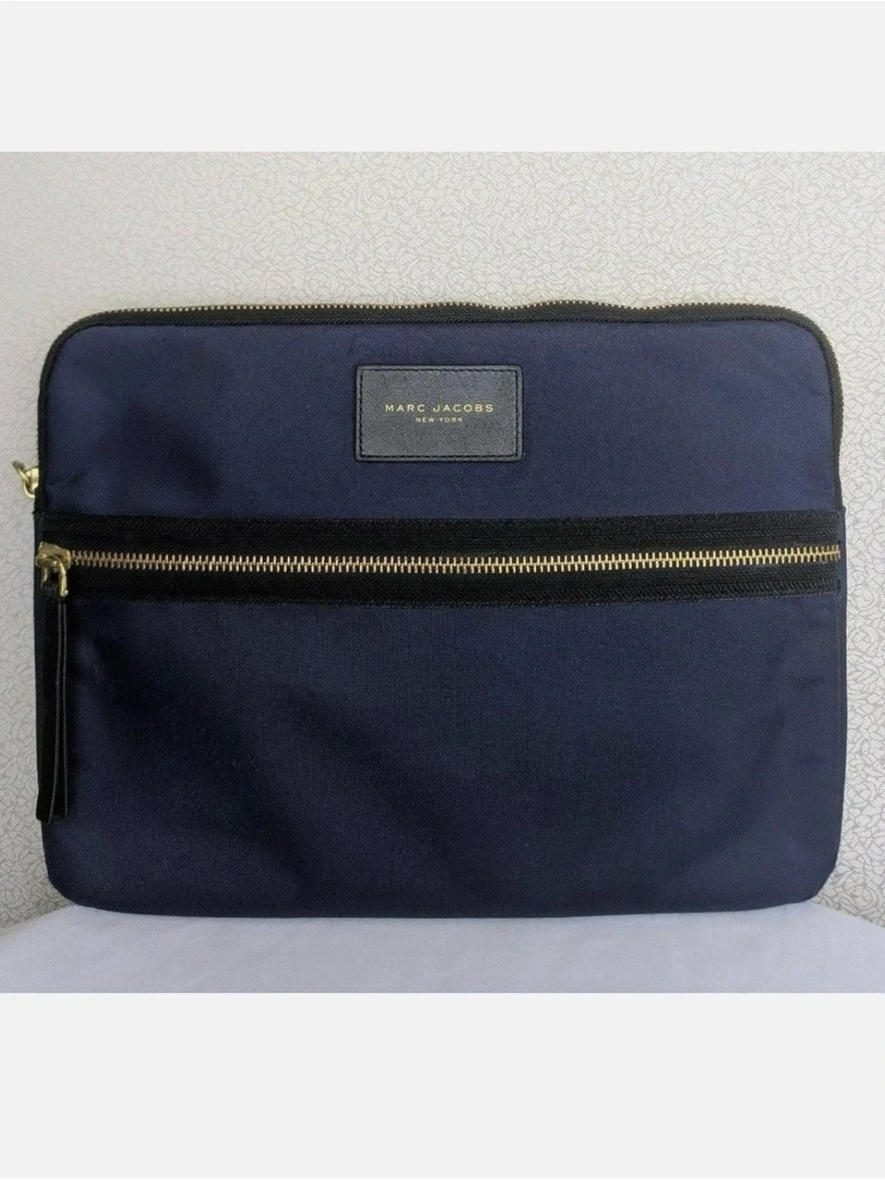 MARC JACOBS Nylon Laptop Sleeve Bag Pouch Navy Blue.